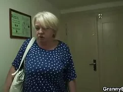 Çift Taraflı Dikkat Fahişe liseli amator ifsa Leah Luv