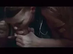 Jenna kırmızı amator ifsa porno bir çift yapıyor
